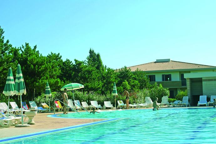 Imagen de la piscina del Villaggio Lido del Sole 1. Foto 20