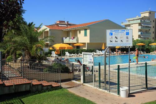 Imagen de la habitación del Villaggio Luna Due. Foto 9