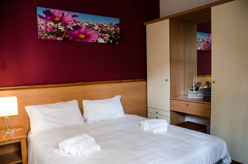 Imagen de la habitación del Villaggio Miramare. Foto 11