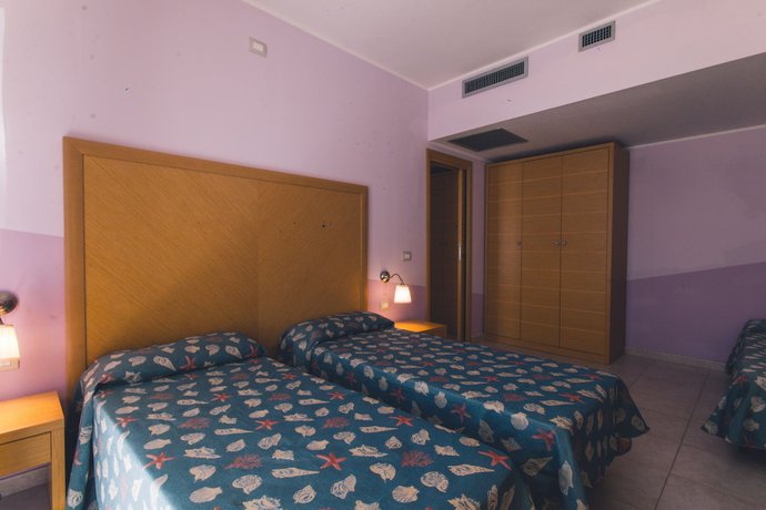 Imagen de la habitación del Villaggio Residence Costa Blu. Foto 7