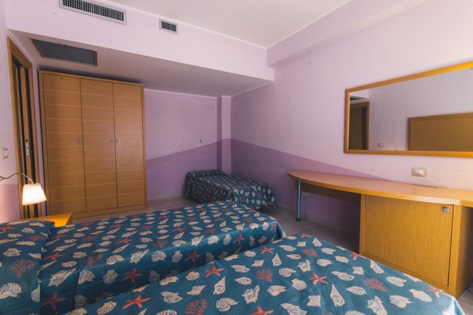 Imagen de la habitación del Villaggio Residence Costa Blu. Foto 9