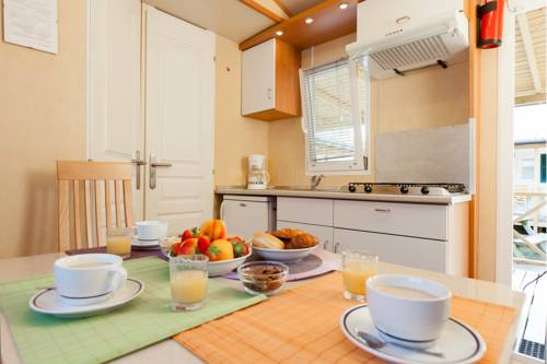 Imagen de la habitación del Villaggio Turistico Internazionale. Foto 4