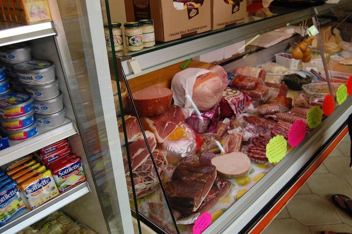 Imagen del bar/restaurante del Villaggio le Palatine. Foto 5