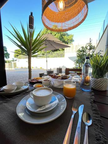 Imagen del bar/restaurante del Villarit Porto. Foto 2