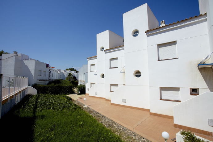 Imagen de los exteriores del Villas Cumbres de Salou. Foto 10