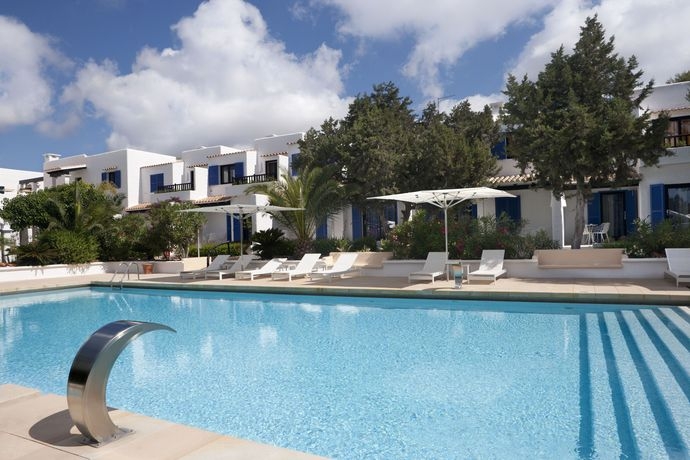 Imagen de la piscina del Villas Paraiso de Los Pinos. Foto 21