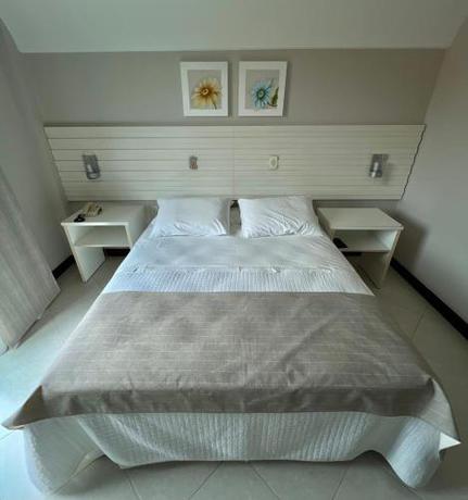 Imagen general del Violeta Mea&iacute;pe Hotel. Foto 9