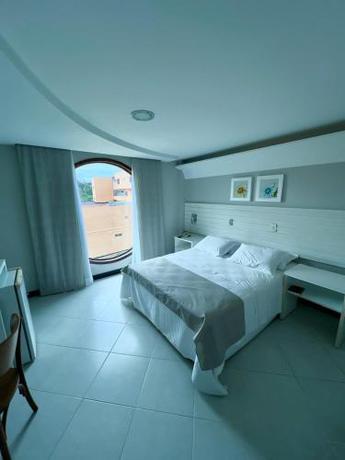Imagen de la habitación del Violeta Mea&iacute;pe Hotel. Foto 19