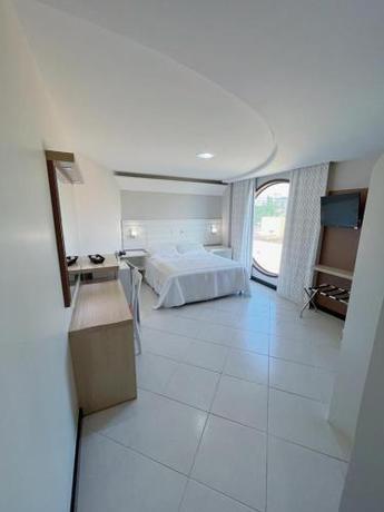 Imagen general del Violeta Mea&iacute;pe Hotel. Foto 12