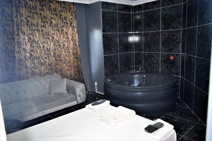 Imagen de la habitación del Vip Suit. Foto 3