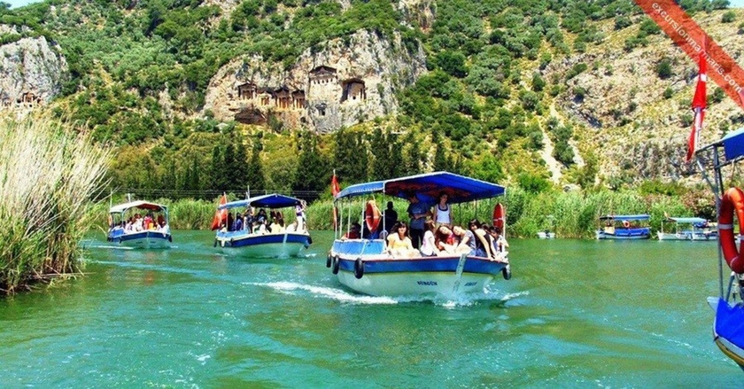 Imagen de los exteriores del Vira Hotel Dalyan. Foto 16