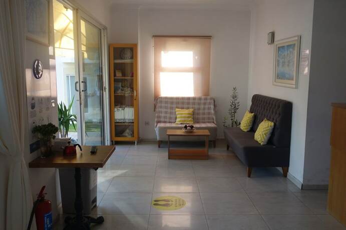 Imagen general del Viras Hotel. Foto 2