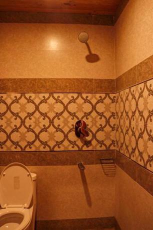 Imagen de la habitación del Vishram Dharamkot. Foto 18