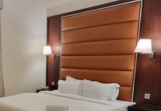 Imagen de la habitación del Vista City Hotel. Foto 13