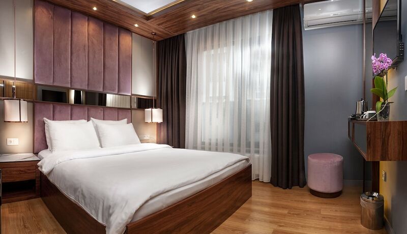 Imagen de la habitación del Vitabella Suites. Foto 11