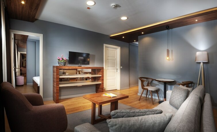 Imagen de la habitación del Vitabella Suites. Foto 14
