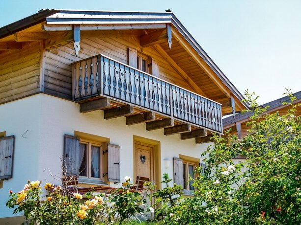 Imagen de la habitación del Vital CAMP Bayerbach. Foto 18