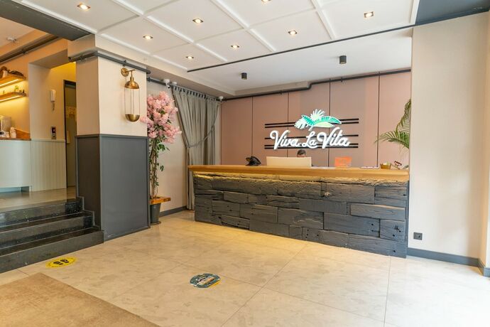 Imagen general del Viva La Vita Hotel Bornova. Foto 2