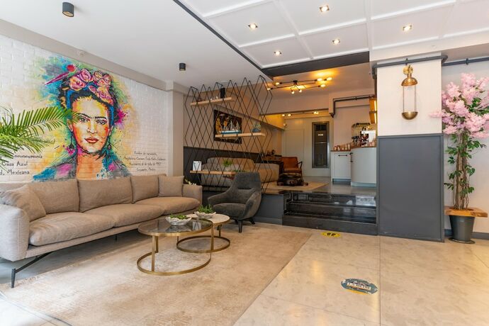 Imagen general del Viva La Vita Hotel Bornova. Foto 4