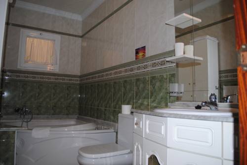 Imagen de la habitación del Viviendas Vacacionales Los Delfines. Foto 5