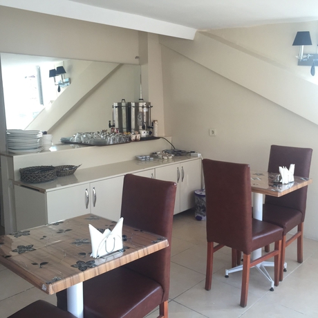 Imagen del bar/restaurante del Vizyon City Hotel. Foto 7