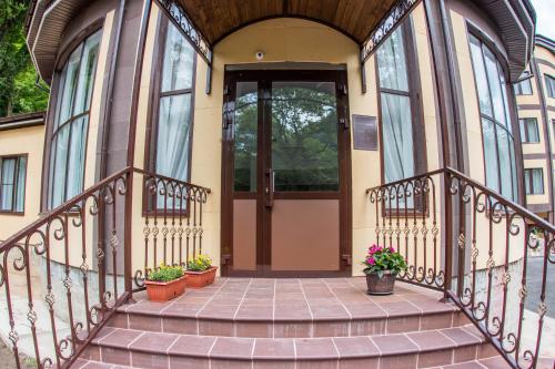 Imagen general del Vodopady Rufabgo Hotel. Foto 2