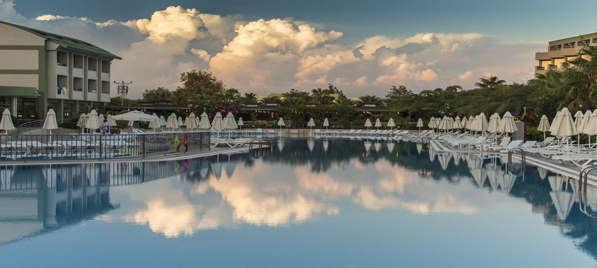 Imagen de la piscina del Vonresort Elite - All Inclusive. Foto 16