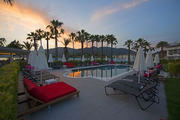 Imagen de la piscina del Voxx Marmaris Beach Hotel - Adult Only. Foto 19