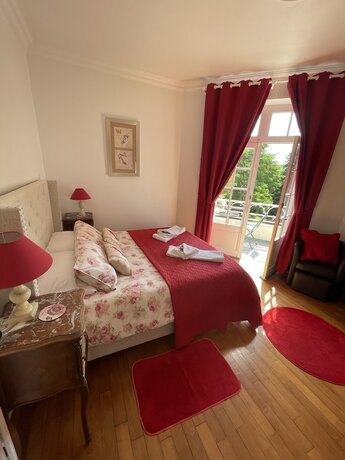Imagen general del Vue du Ch&acirc;teau d\'Excideuil. Foto 6