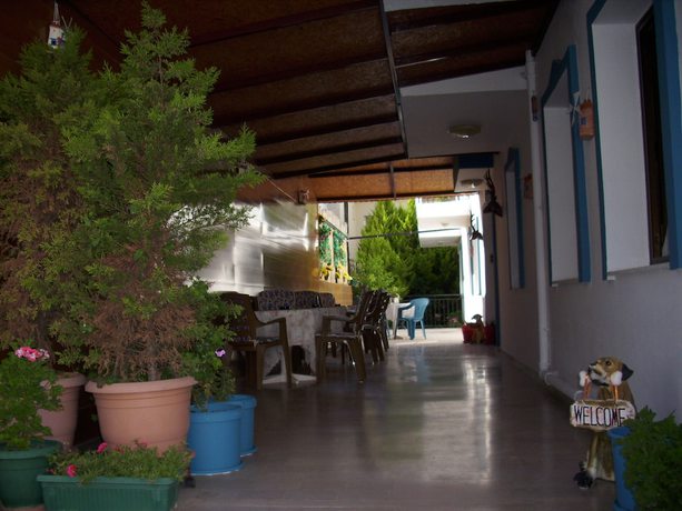 Imagen de los exteriores del Vural Apart Hotel, Cesme. Foto 18