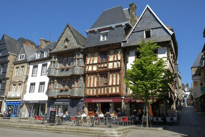 Imagen general del Vvf C&ocirc;te De Granit Rose &agrave; Tr&eacute;beurden. Foto 3