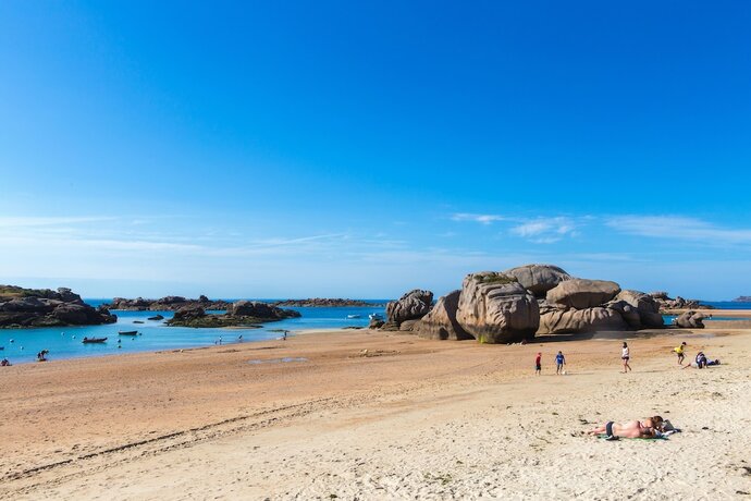 Imagen general del Vvf C&ocirc;te De Granit Rose &agrave; Tr&eacute;beurden. Foto 4
