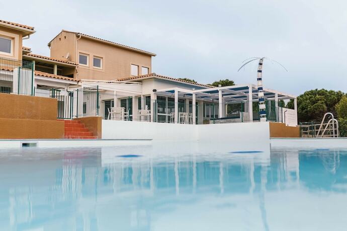 Imagen de la piscina del Vvf Narbonne-plage Saint-pierre-la-mer. Foto 23