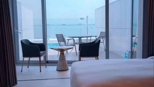 Imagen de la habitación del WAVEM HOTEL East. Foto 18