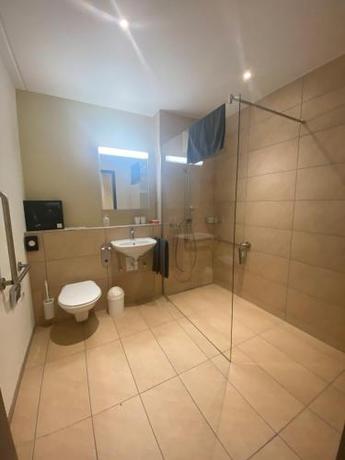 Imagen de la habitación del WAZ Wohnen auf Zeit - Flums. Foto 15