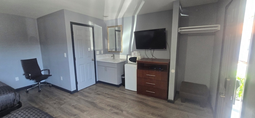 Imagen de los interiores del WINE COUNTRY INN, Lodi. Foto 16