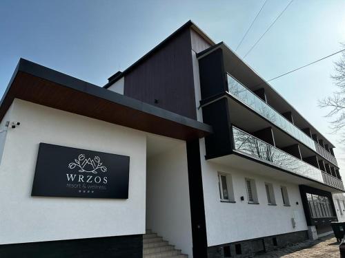Imagen general del WRZOS resort & wellness. Foto 3