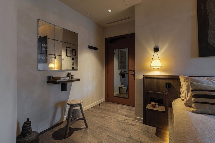 Imagen de la habitación del Wabi-Sabi H&ocirc;tel Lorrain. Foto 5