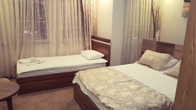 Imagen de la habitación del Waha Hotel. Foto 9