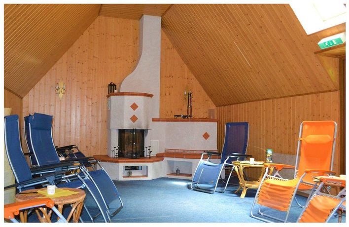 Imagen de la piscina del Waldhotel Altenbrak. Foto 8