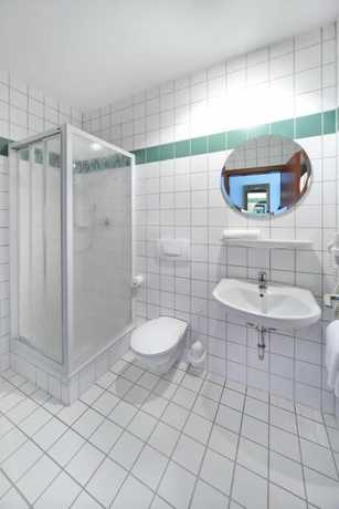 Imagen de la habitación del Waldhotel B&auml;chlein. Foto 13