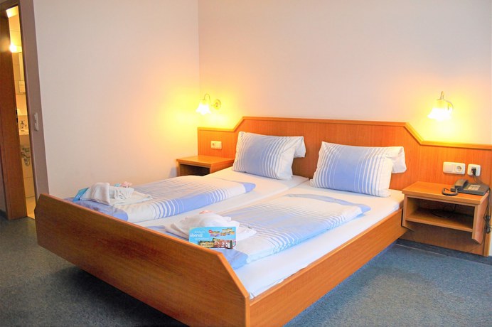 Imagen de la habitación del Waldhotel Feldbachtal. Foto 16