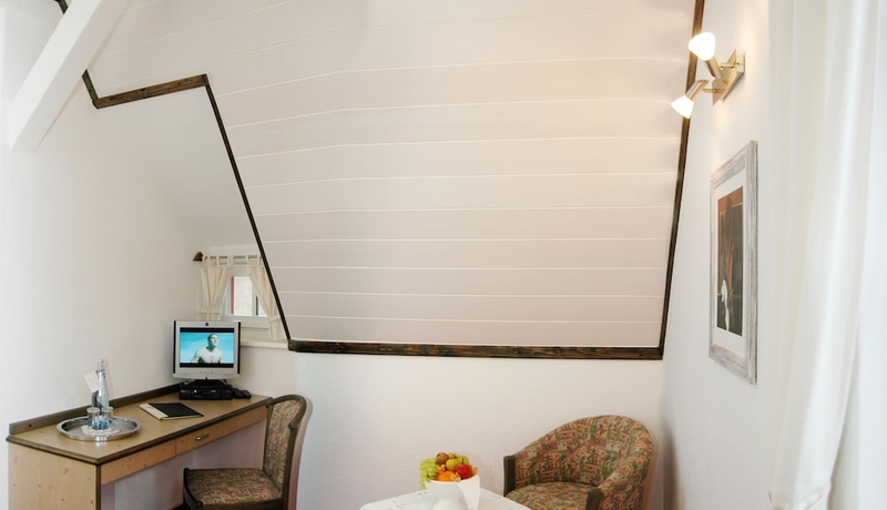 Imagen de la habitación del Waldhotel Forsthaus Remstecken. Foto 12