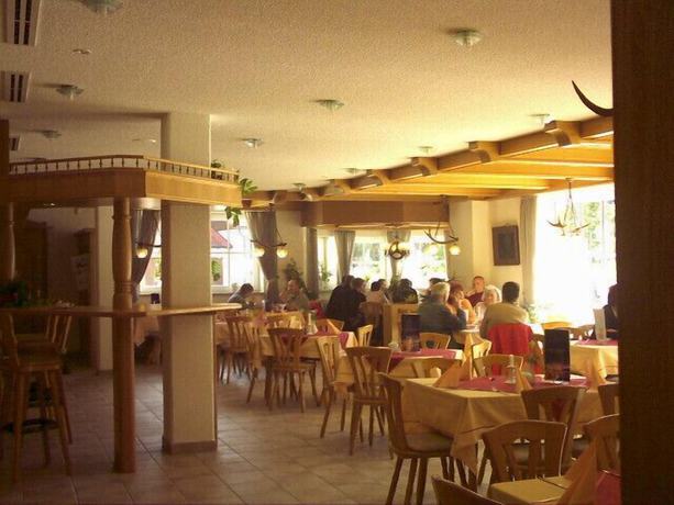 Imagen del bar/restaurante del Waldhotel Hubertus. Foto 7