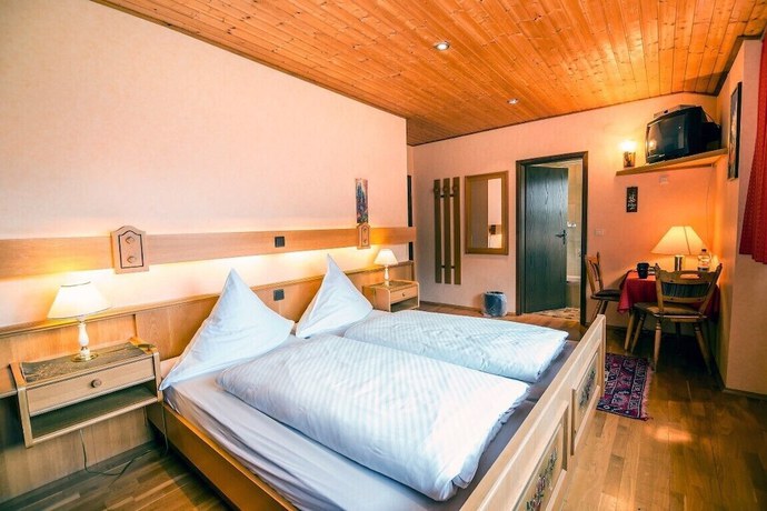 Imagen de la habitación del Waldhotel, Jammelshofen. Foto 7