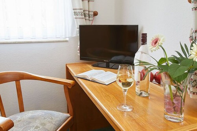 Imagen de la habitación del Waldhotel Tannmuehle. Foto 8