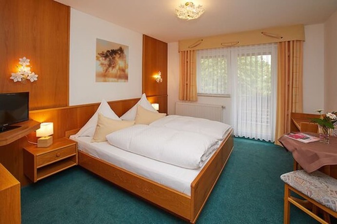 Imagen de la habitación del Waldhotel Tannmuehle. Foto 10