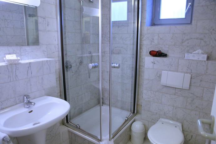 Imagen de la habitación del Waldhotel Wilhelmsh&ouml;he. Foto 6