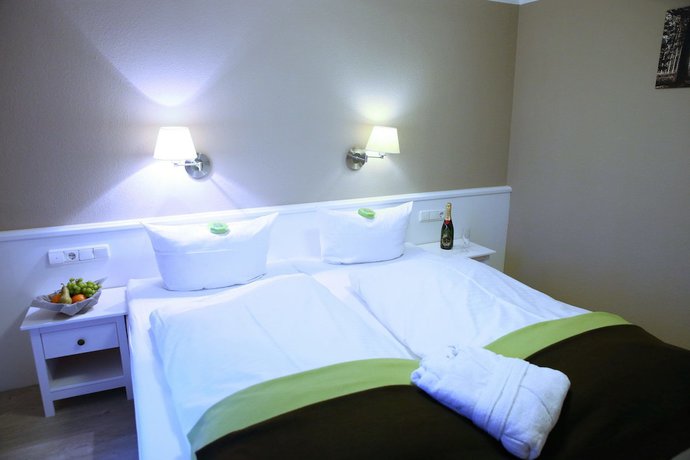 Imagen de la habitación del Waldhotel Wilhelmsh&ouml;he. Foto 13