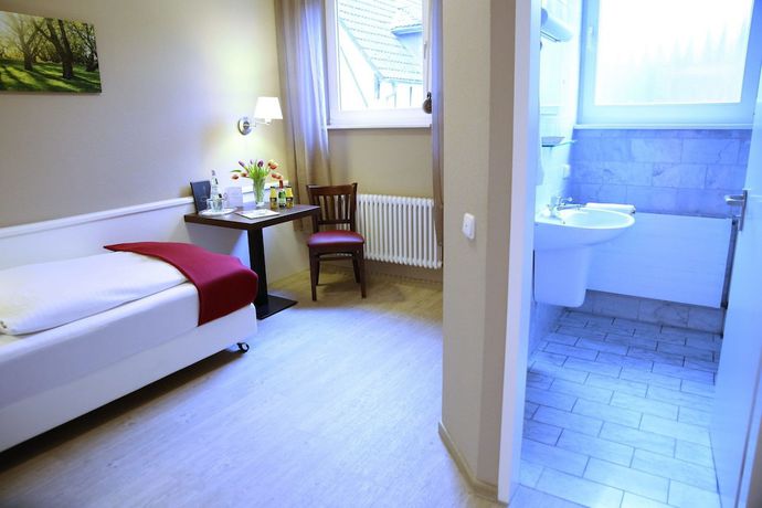 Imagen de la habitación del Waldhotel Wilhelmsh&ouml;he. Foto 15